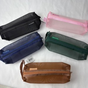 D464*CX800 NECESSAIRE TIPO ESTOJO COM FECHO DE ZÍPER